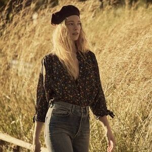 Doen Floral Blouse in Black and Multicolor